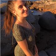Estudiante de terapeuta ocupacional, dispuesta a dar clases de matemáticas, inglés, biología o lengua, sobre todo a niños o niñas de primaria o la ESO